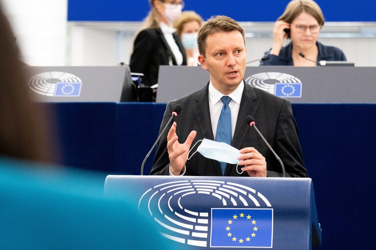 Fotografia 19: Plenary Session - Rule of Law situation in the European Union and the application of the conditionality regulation 2020/2092