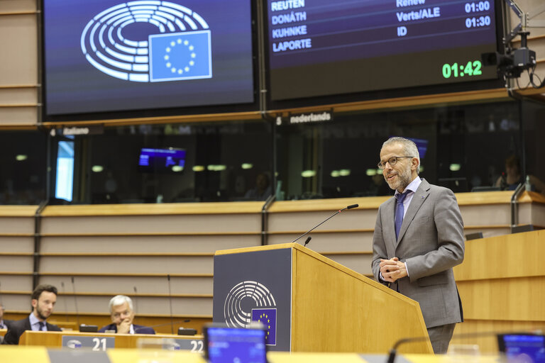 Fotografia 41: EP Plenary session - Commission’s 2021 Rule of Law report