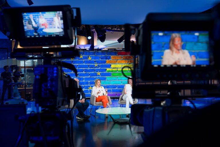 Facebook live discussion at the occasion of the International Day Against Homophobia, Biphobia and Transphobia with Roberta METSOLA, EP President, Marc ANGEL,and Terry REINTKE