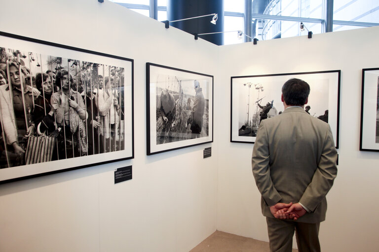 Fotografi 3: Opening of the exhibition 1989 - 2009: Europe, Whole and Free