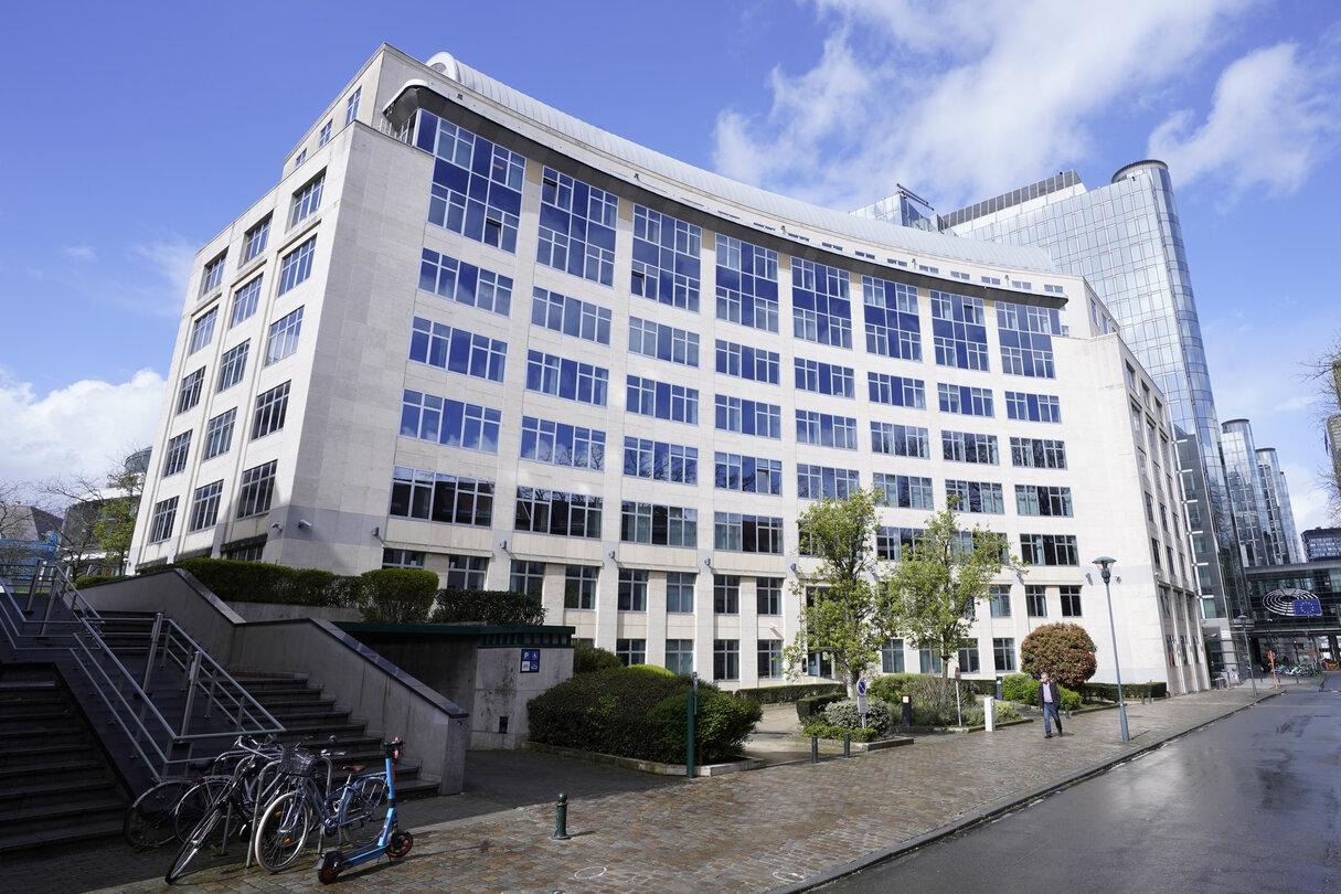 Outside view of the Scholl building in Brussels