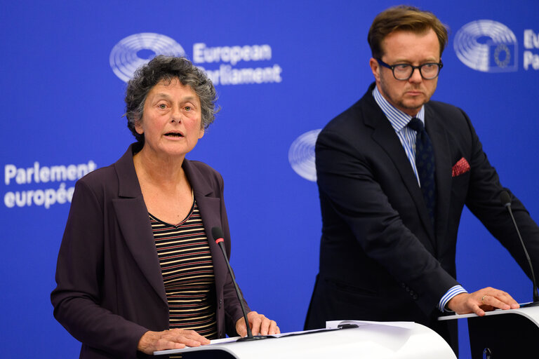 Foto 24: Press conference on the situation in Hungary and the rule of law