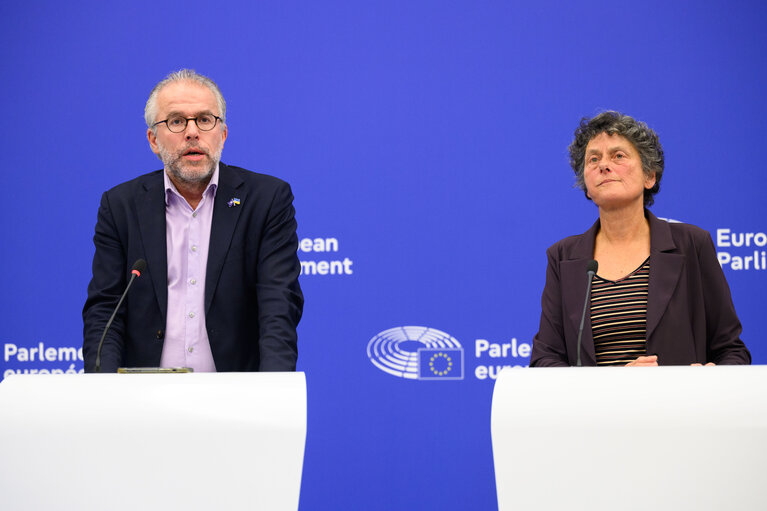 Foto 15: Press conference on the situation in Hungary and the rule of law