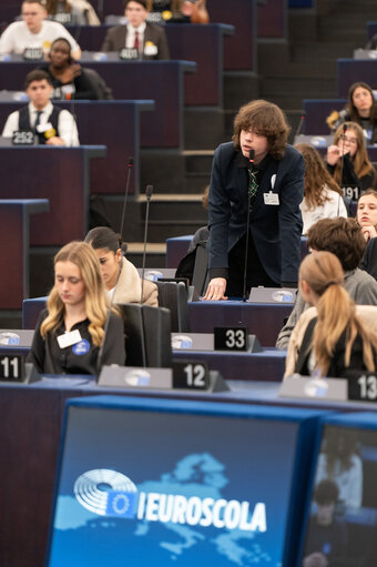 Photo 50: Euroscola
