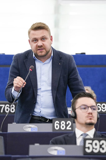 Fotografija 20: EP Plenary session - Recent legislative changes in Hungary and their impact on fundamental rights