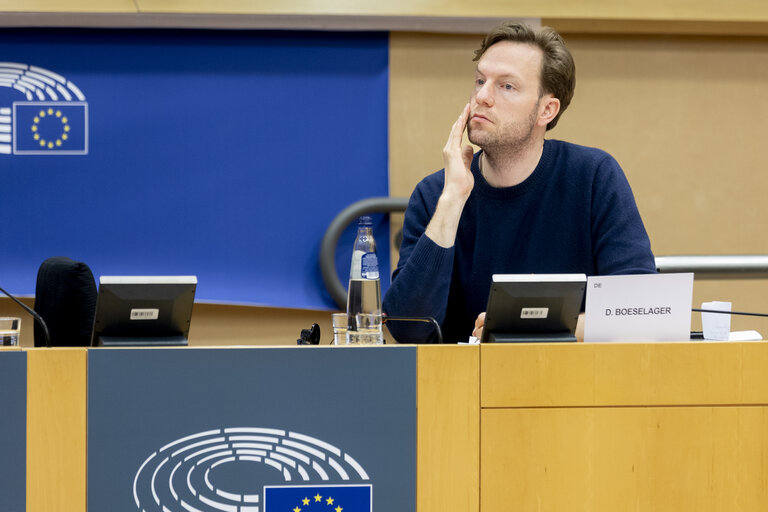 Fotografi 12: ECON - Public Hearing on The impact of markets in crypto-assets on financial stability